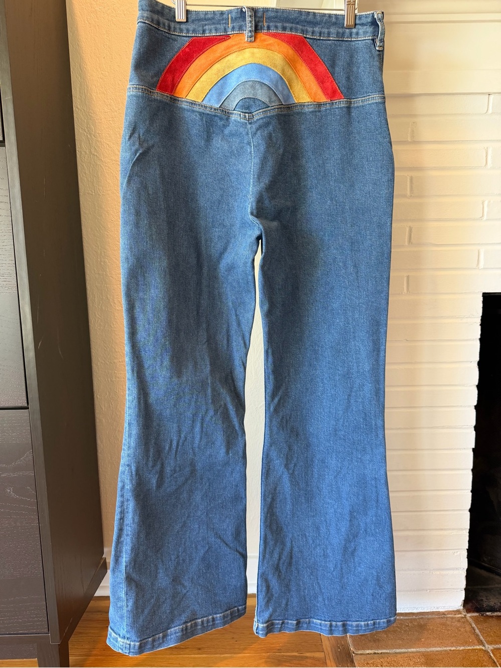 Free People We The Free Somewhere Over the Rainbow Flare Jeans Woman’s Size 28